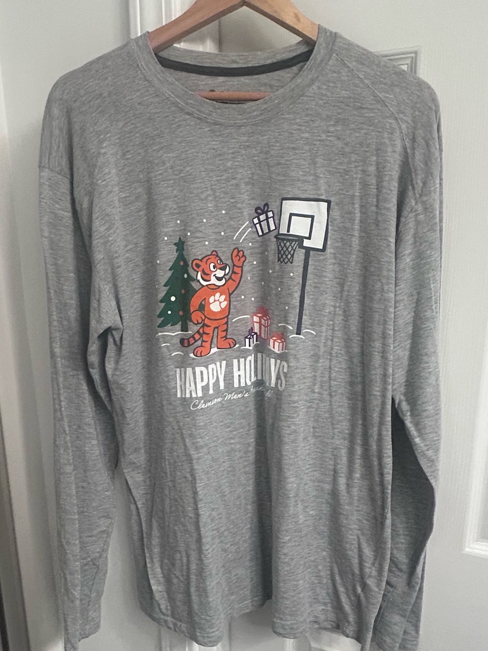 Clemson Tigers Men’s Basketball Christmas Happy Holidays Long Sleeve